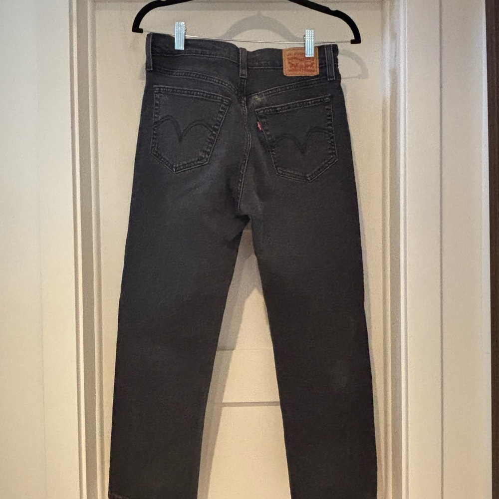 Levi's Wedgie Straight Women's Dark Grey Straight Leg Jeans